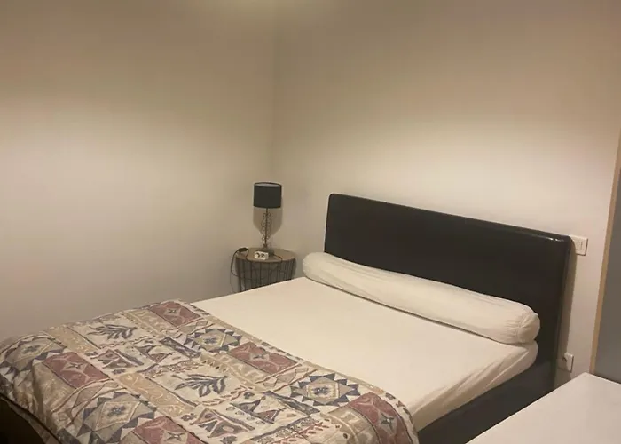 Appartement T2 4eme Etage Marche Bastia (Corsica)